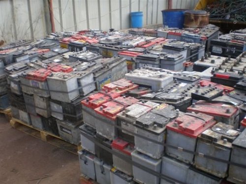 Lead battery scrap/used car battery scrap - Image 3