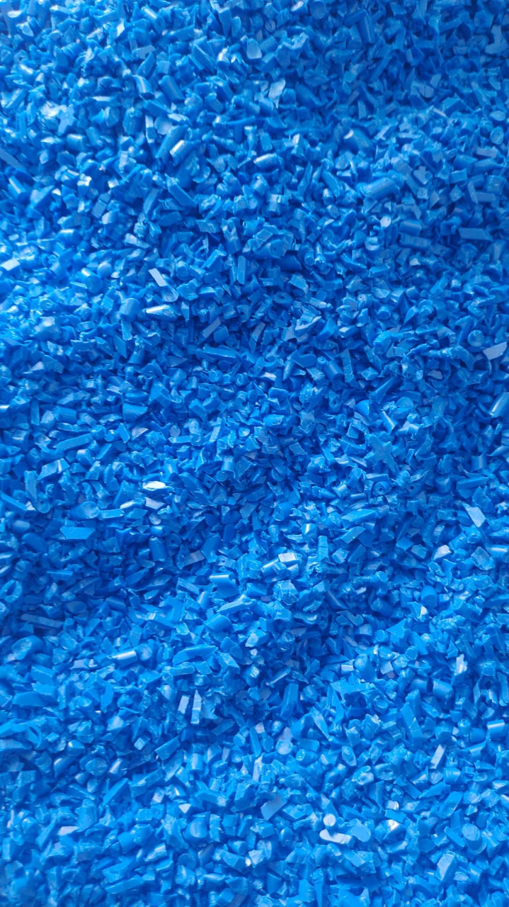 Blue Drum Scrap and Flakes - Image 3