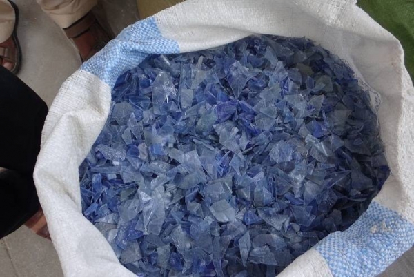 PC Water Bottle Scrap and Flakes - Image 3